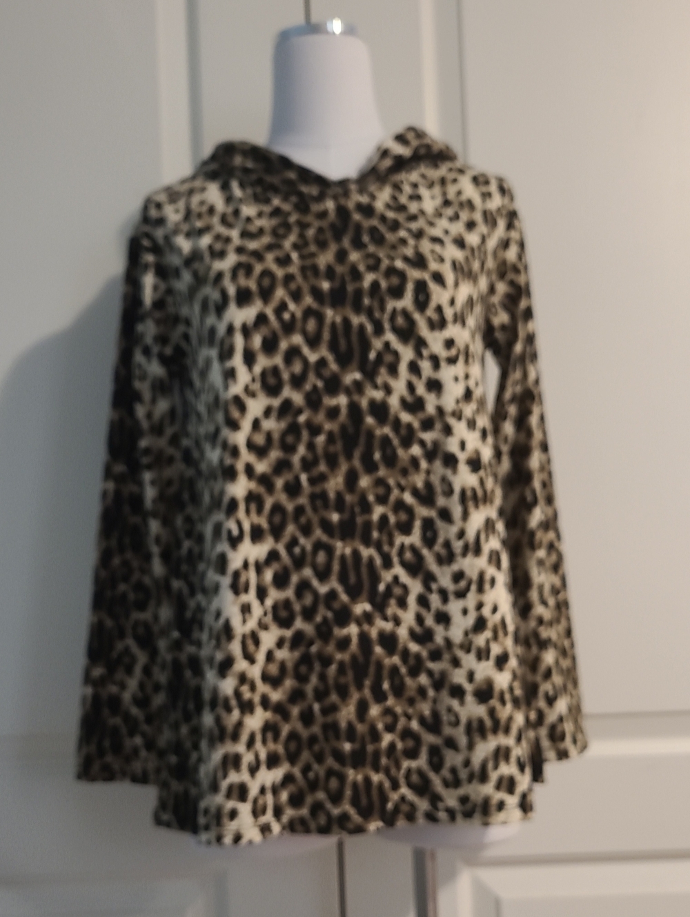 NWOT Shop Basic USA Leopard Print Hoodie
